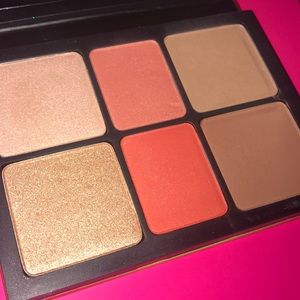 Hardly used smashbox face palette